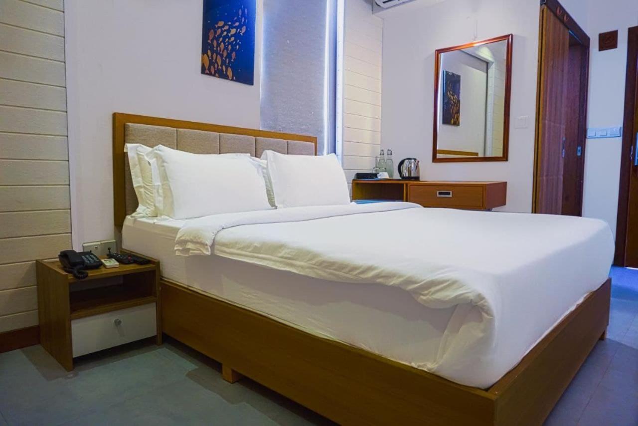 Hotel Araamview Hulhumale Zewnętrze zdjęcie