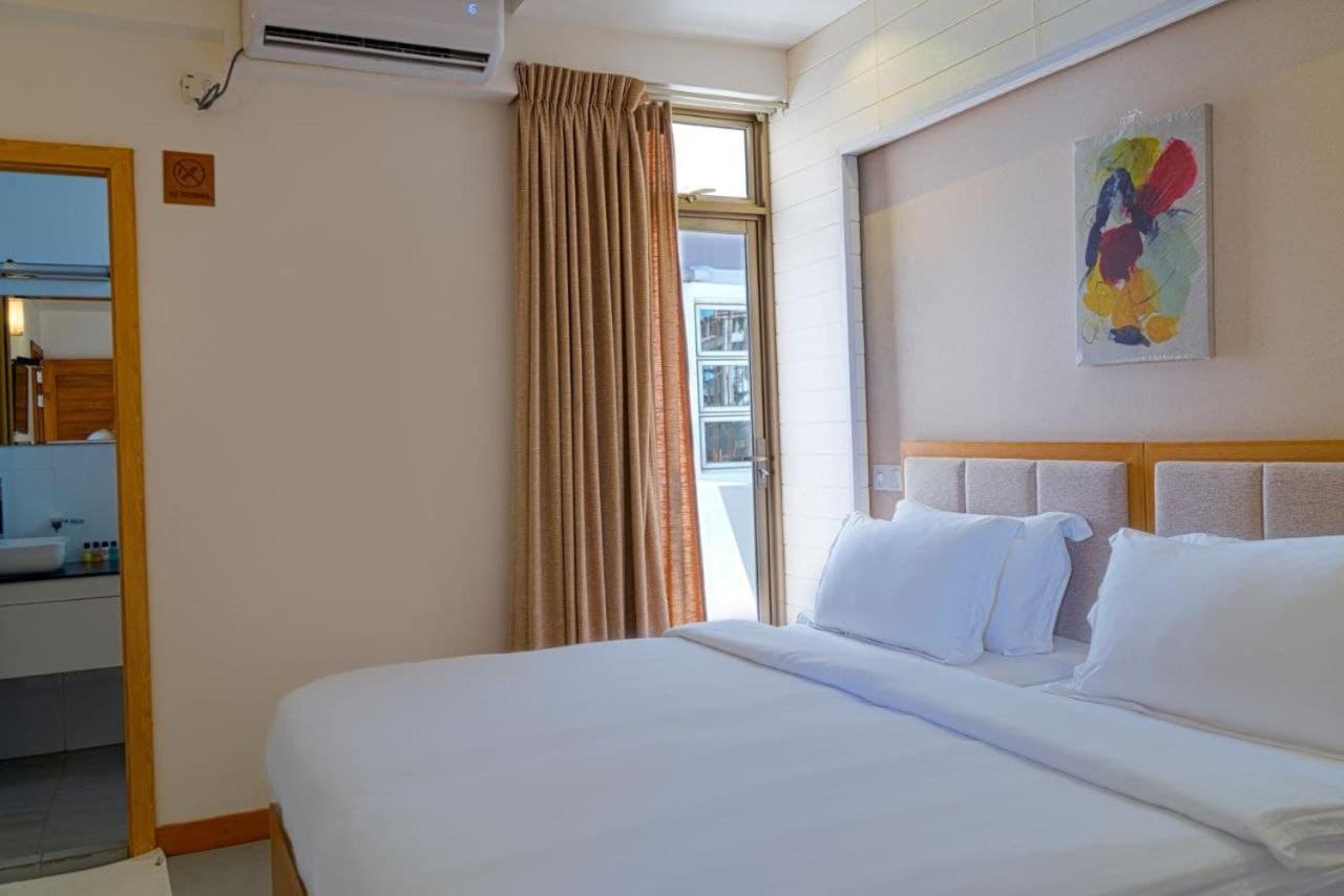 Hotel Araamview Hulhumale Zewnętrze zdjęcie